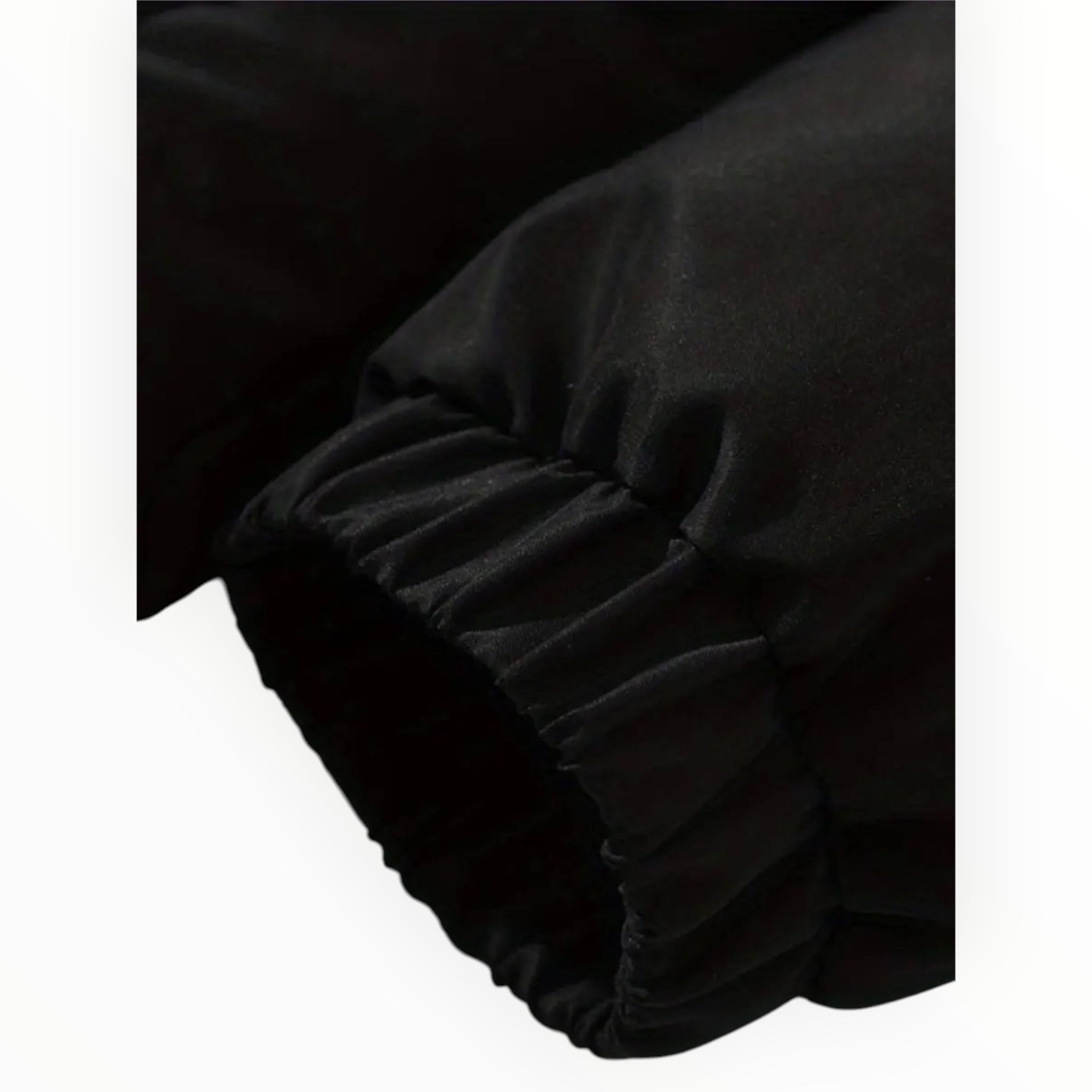 Damen Winterjacke mit Kapuze | Geschlossene Form für Wintertage