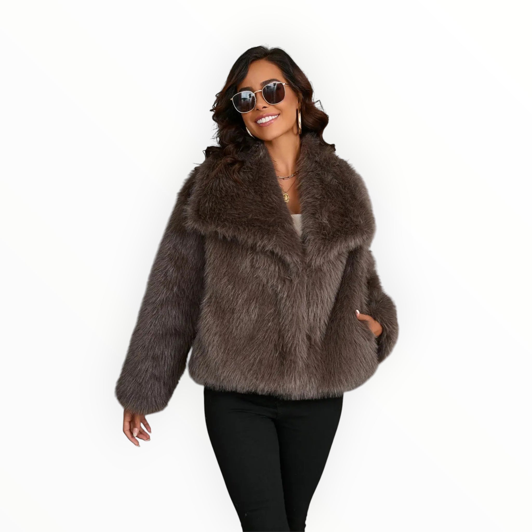 Damen Wintermantel Kurz | Geschlossene voluminöse Form für Winterzeit