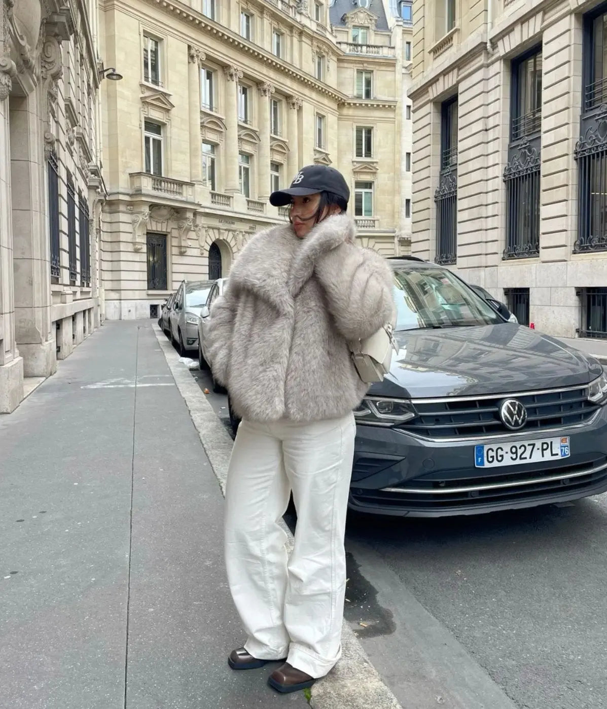 Damen Jacke | Kurze Form mit breitem Kragen und offener Front