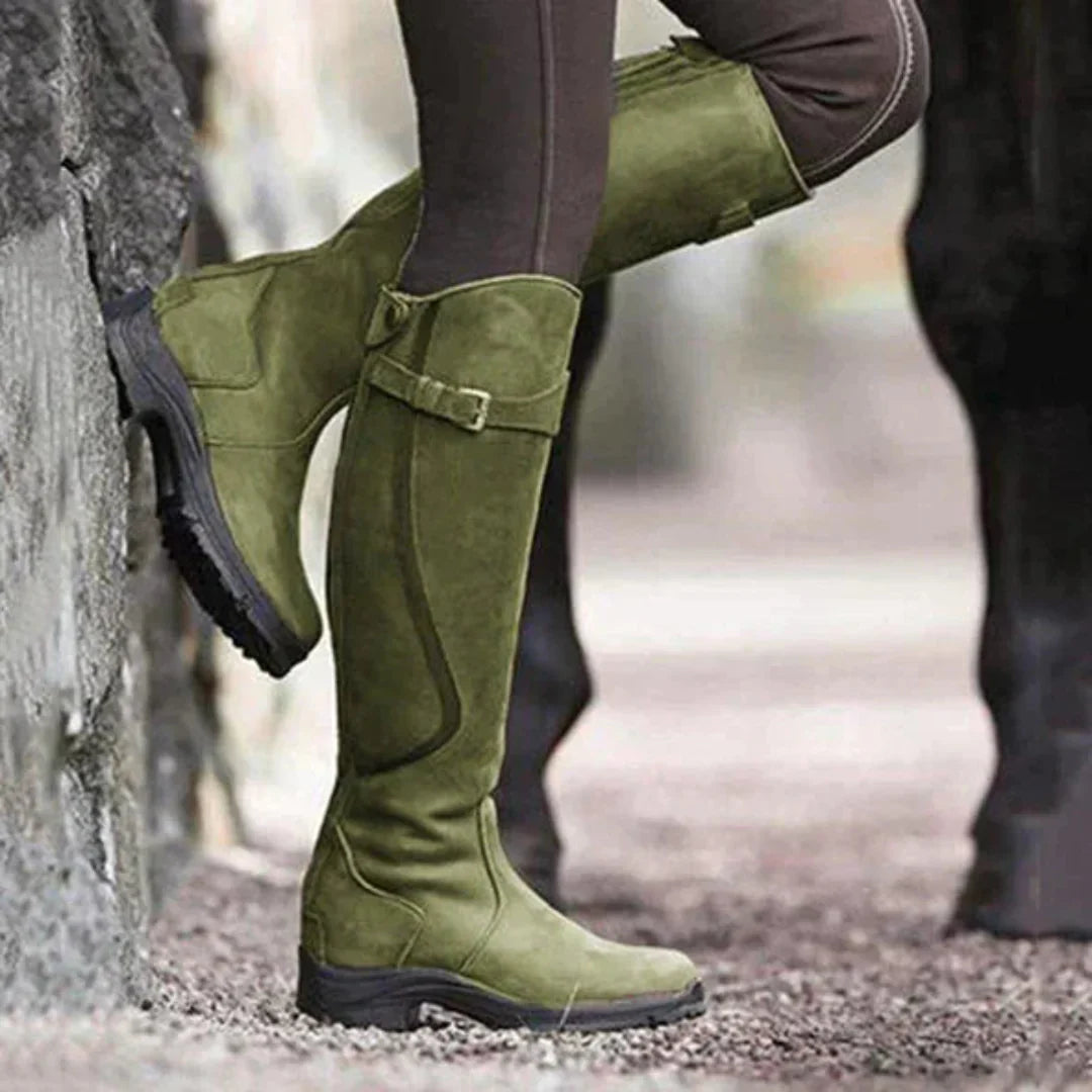 Damen Stiefel | geschlossene Form mit definierter Schaftlinie