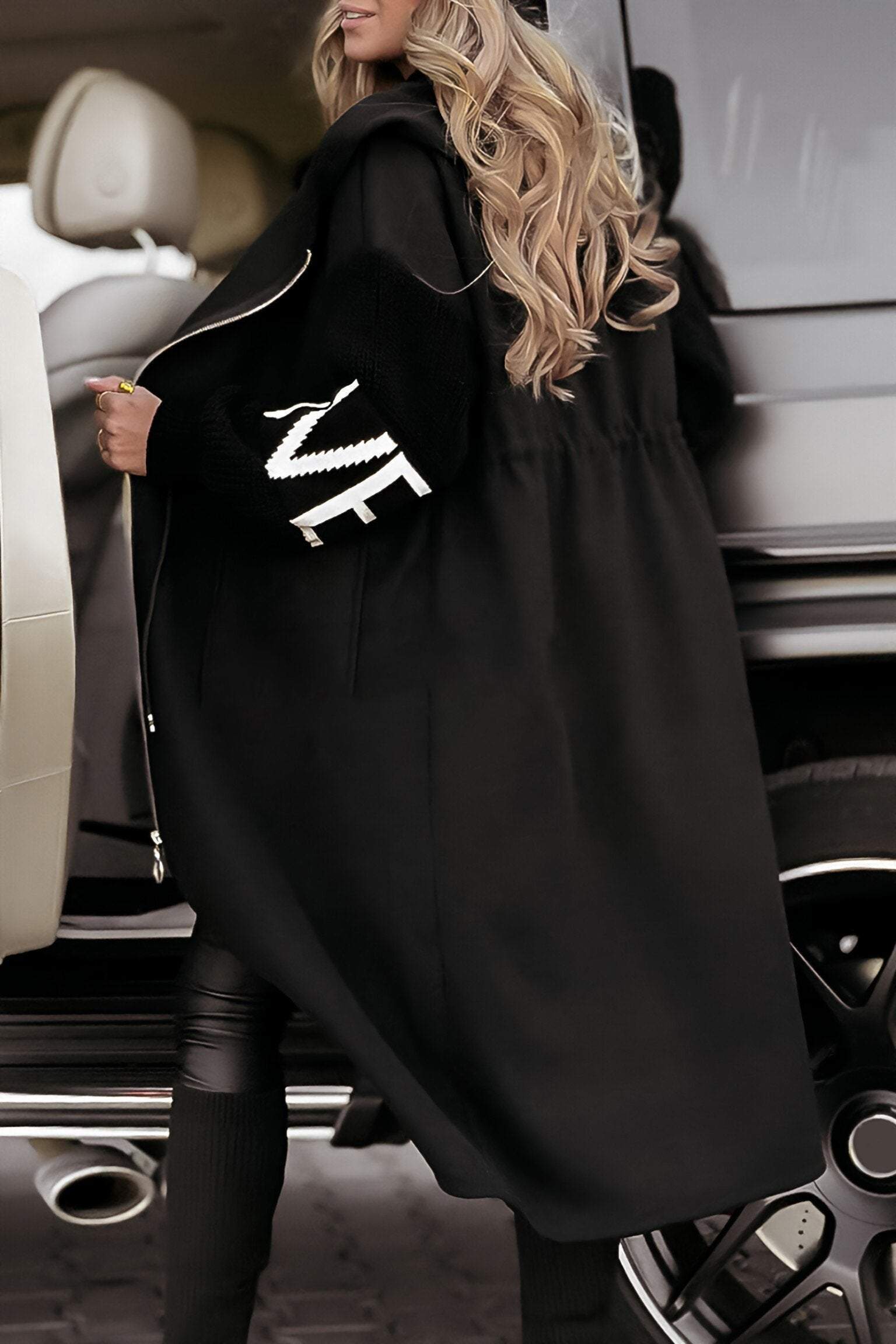 Mantel Damen | Kapuze mit Reißverschluss und Fronttaschen