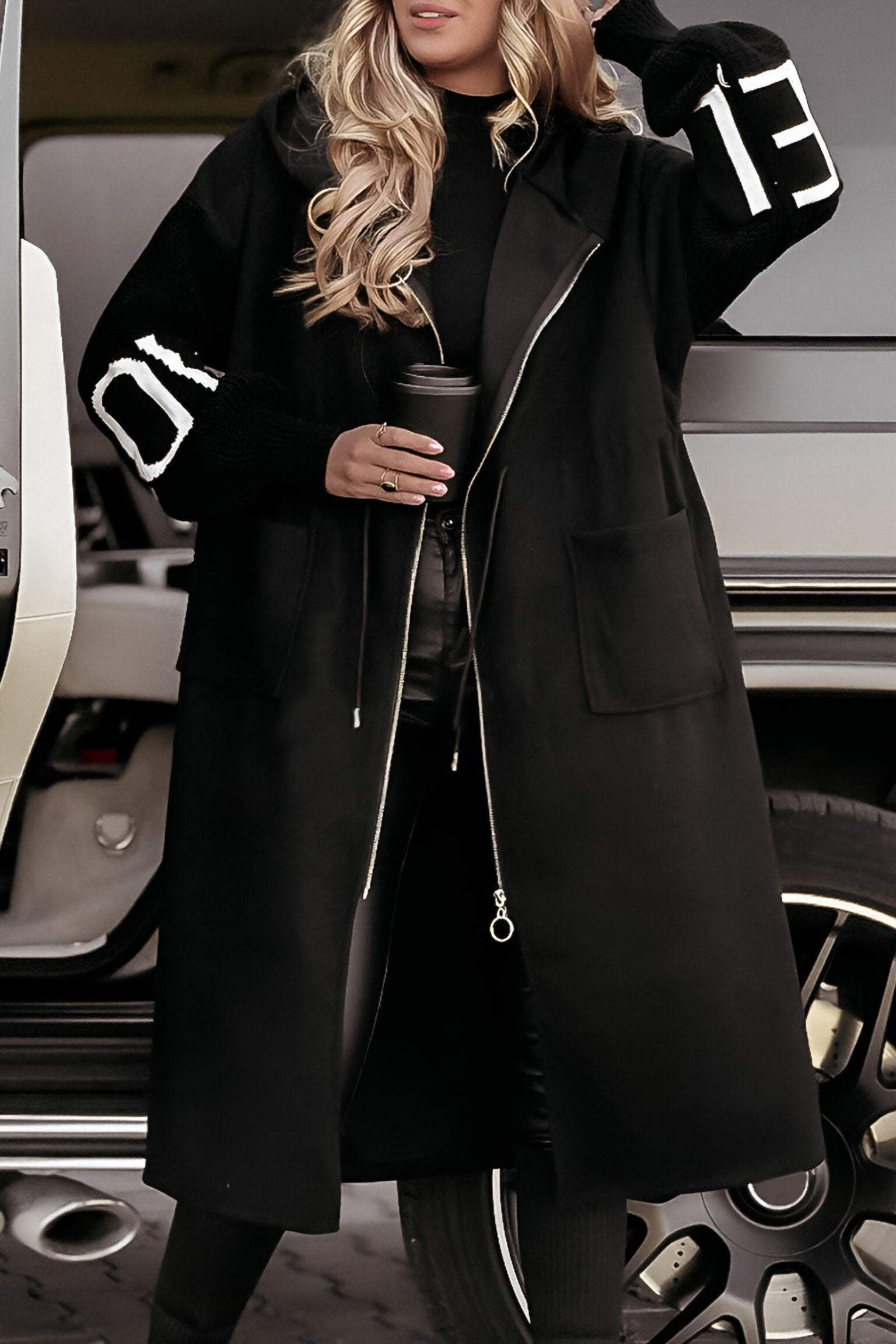 Mantel Damen | Kapuze mit Reißverschluss und Fronttaschen